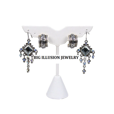 ED-2431L(WH) Wing Shape Earring Stand - 3 Pr.